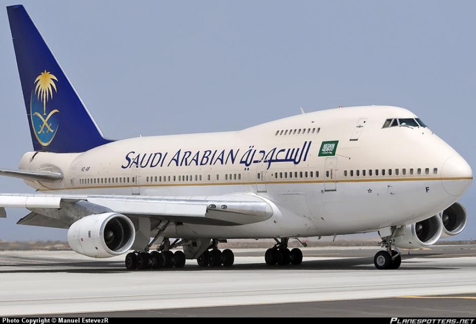 El incidente tuvo lugar durante un vuelo de Arabia Airlines. (Foto: spacewatchme.com)