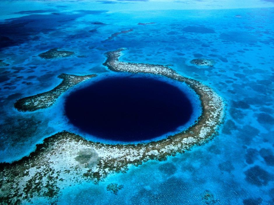 El Agujero Azul, una cueva submarina en Belice, demostraría que el colapso maya está relacionado con una sequía de un siglo. (Foto: The Yucatan Times)
