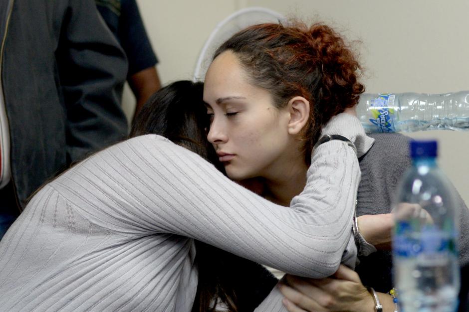 Las implicadas en el caso de la agresión contra la Vicepresidenta Roxana Baldetti, durante la audiencia. &nbsp;(Foto: Esteban Biba/Soy502)