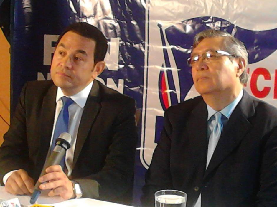 Partido FCN presentó a sus candidatos a binomio presidencial, Jimmy Morales y Jafeth Cabrera. (Foto: Facebook FCN)