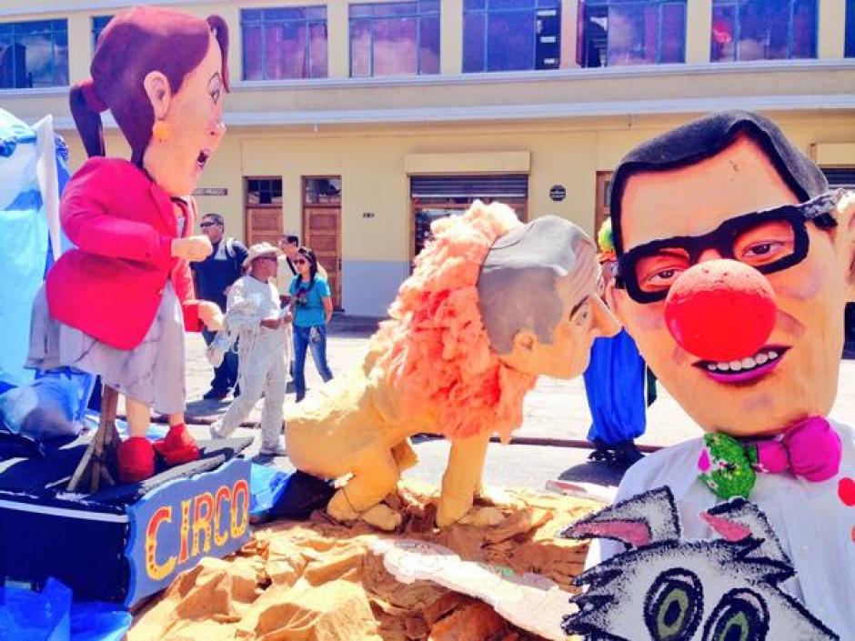 Las tres figuras políticas más satirizadas en el desfile de la Huelga de Dolores. (Foto: Jesús Alfonso/Soy502)