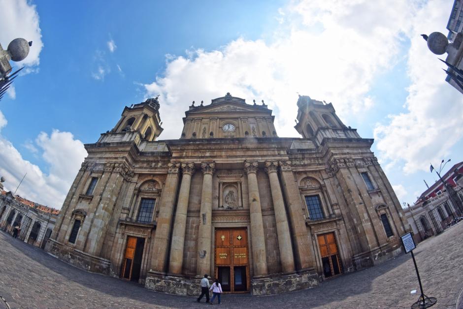 El 15 de marzo del 2015 se cumplirán 200 años de la inauguración de la Catedral Metropolitana. (Foto: Esteban Biba/Soy502)&nbsp;