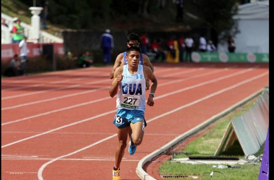 El corredor guatemalteco, Mario Pacay es ya oficialmente el poseedor de la mejor marca de 2016 para los 10 mil metros en la categoría Sub20. (Foto: Mario Pacay)