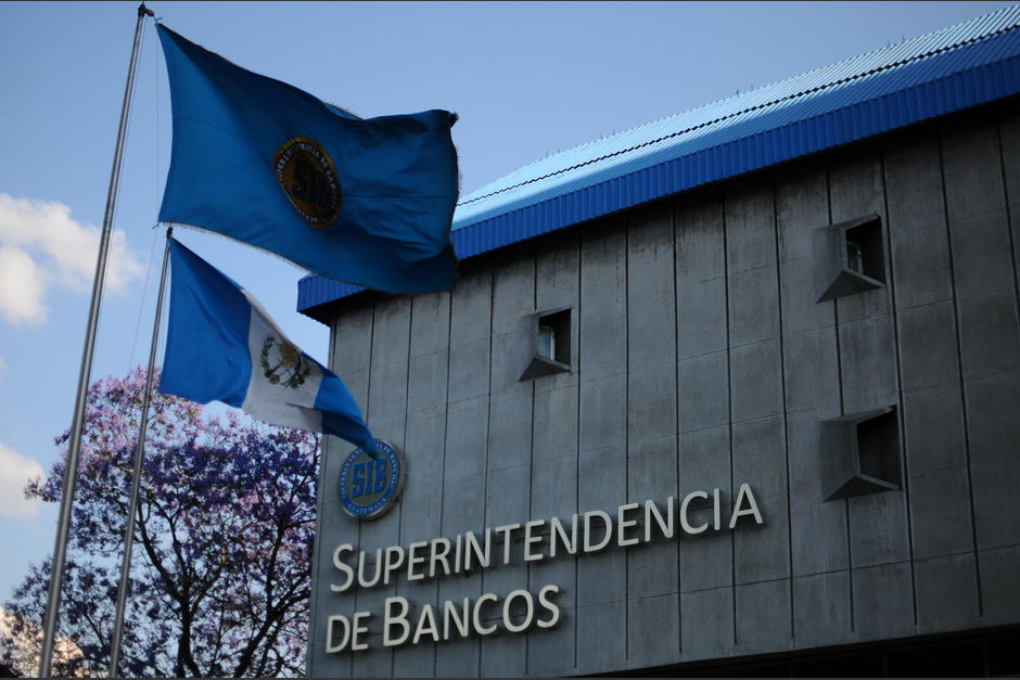 La Superintendencia de Bancos es el ente que garantiza la estabilidad de las instituciones financieras del país. (Foto: Archivo/Soy502)