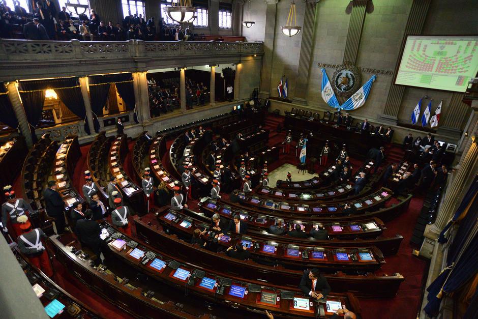 2 diputados electos por la UNE y 3 de LIDER no asistieron a la primera sesión de la nueva legislatura. (Foto: Archivo/Soy502)