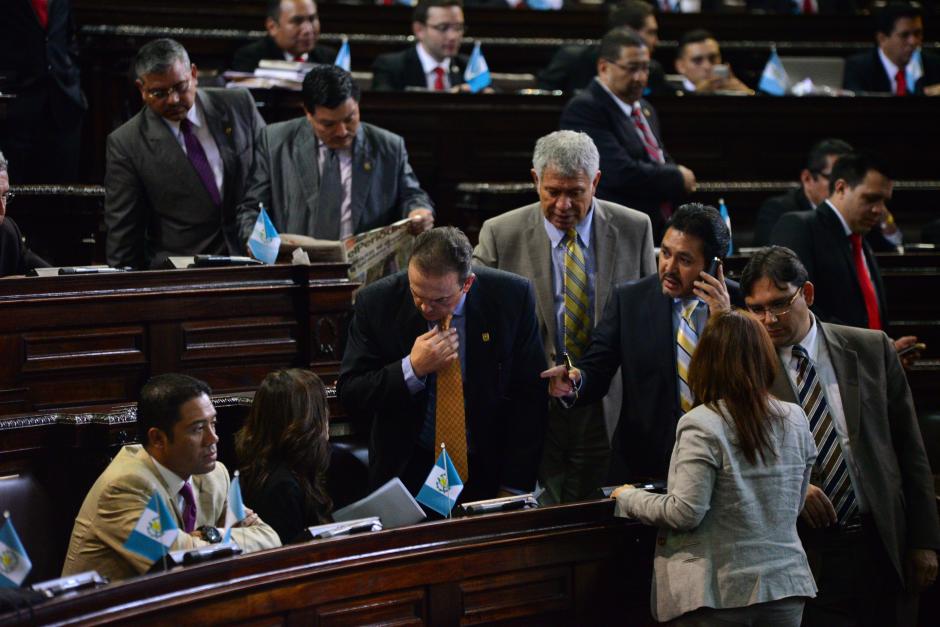 El Congreso de la República sesionará este martes y se prevé que el partido oficialista continúe cabildeando para conseguir los votos y aprobar los bonos del Tesoro de urgencia nacional (Foto: Wilder López/Soy502)
