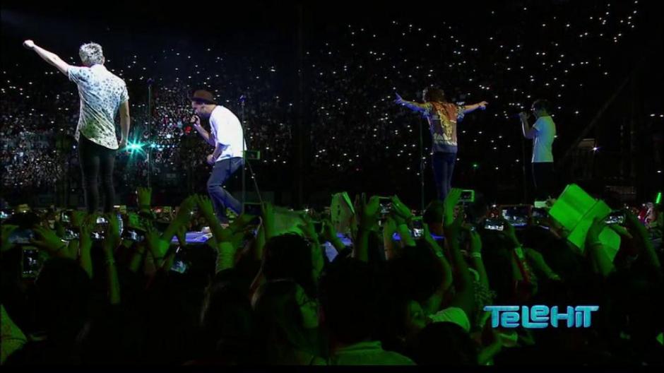 Los "directioners" iluminaron con su luz a la agrupación británica. &nbsp;(Foto: Telehit)&nbsp;