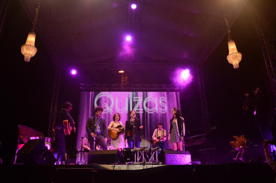"Quizás, Quizás, Quizás" fue la última canción que Gaby Moreno y Amigos interpretaron en el escenario. (Foto: Marcelo Jiménez/Soy502)