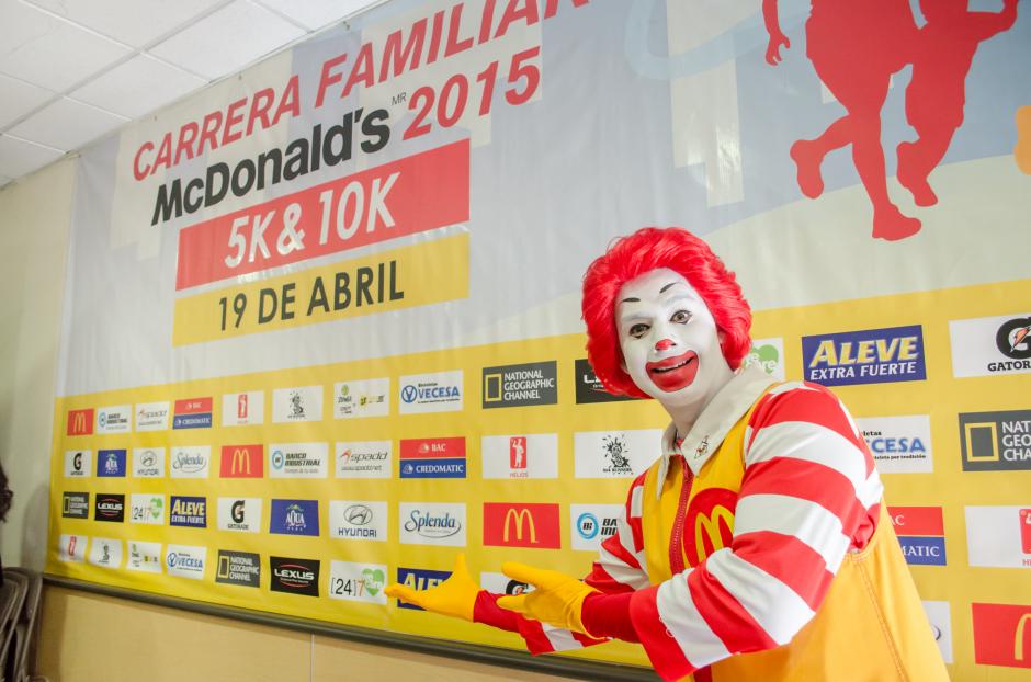 Ronald McDonald invita a la Carrera Familiar McDonald’s 2015 (Foto: Marcelo Jiménez/Soy502)