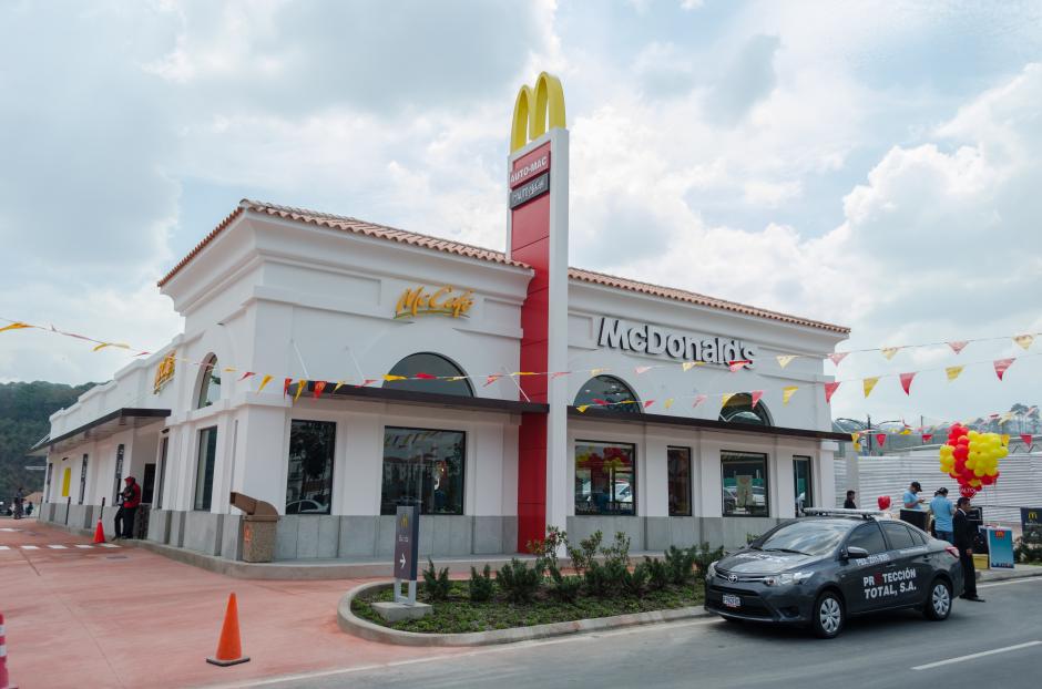 El nuevo restaurante de McDonald's está ubicado en Cardales de Cayalá (Foto: Marcelo Jiménez/Soy502)