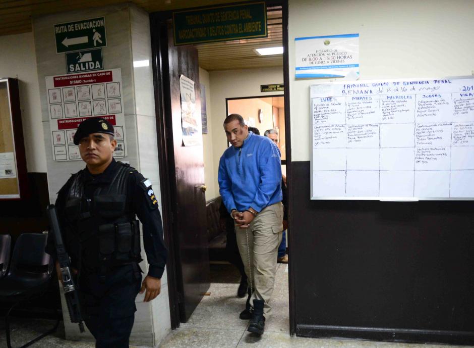 Jairo Orellana se encuentra en Tribunales donde la fiscalía le indicará que EE.UU ha requerido su extradición por trasegar droga. &nbsp;(Foto: Jesús Alfonso/Soy502)&nbsp;