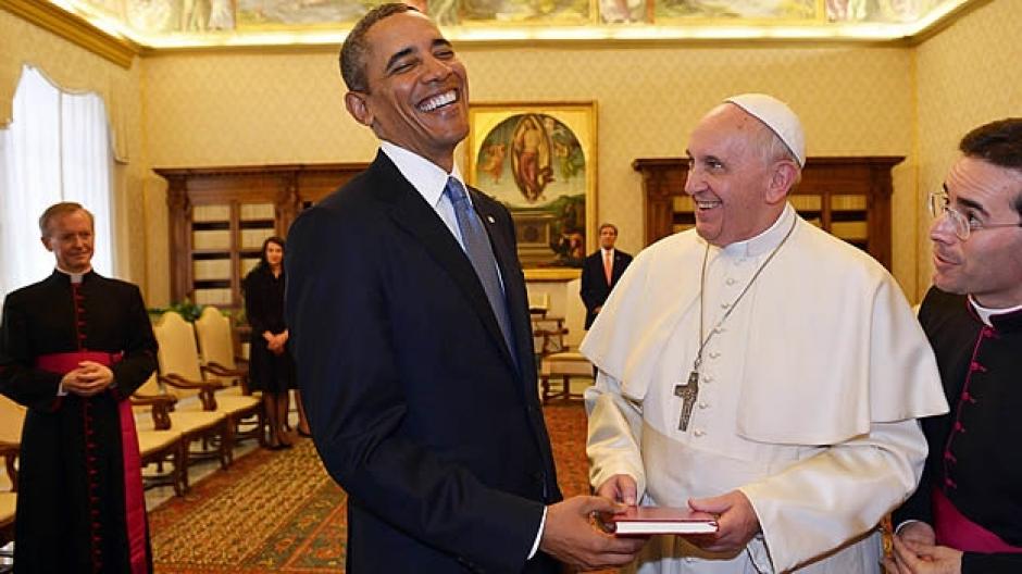 El presidente de Estados Unidos, Barack Obama, y el papa Francisco se reunieron por primera vez en marzo de 2014 en la Ciudad del Vaticano. &nbsp;(Foto: EFE)&nbsp;