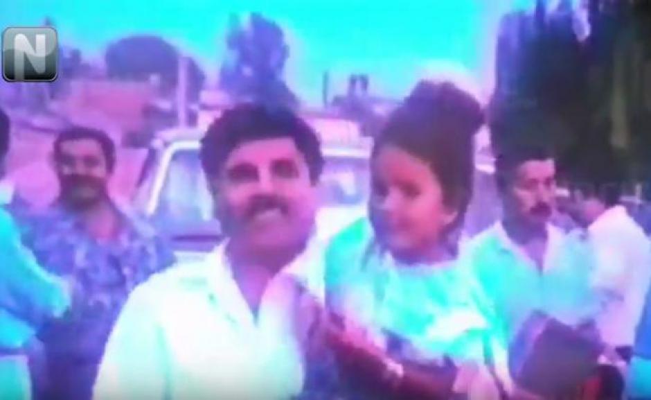 Un video de Joaquín "El Chapo" Guzmán compartiendo en el cumpleaños de una niña se viraliza en youtube. (Foto: Captura Youtube)