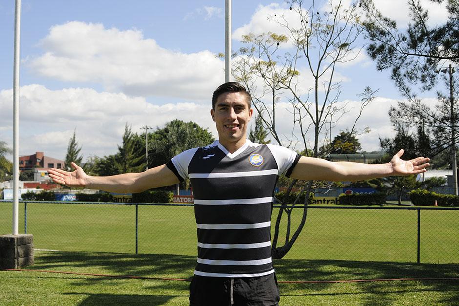 El defensor Elías Enoc Vásquez, de 23 años, es recordado por haber sido el capitán de la Selección Nacional, en el único Mundial en el que Guatemala ha dicho presente, en el Sub 20, de Colombia 2011. (Foto: Pedro Pablo Mijangos/Soy502)