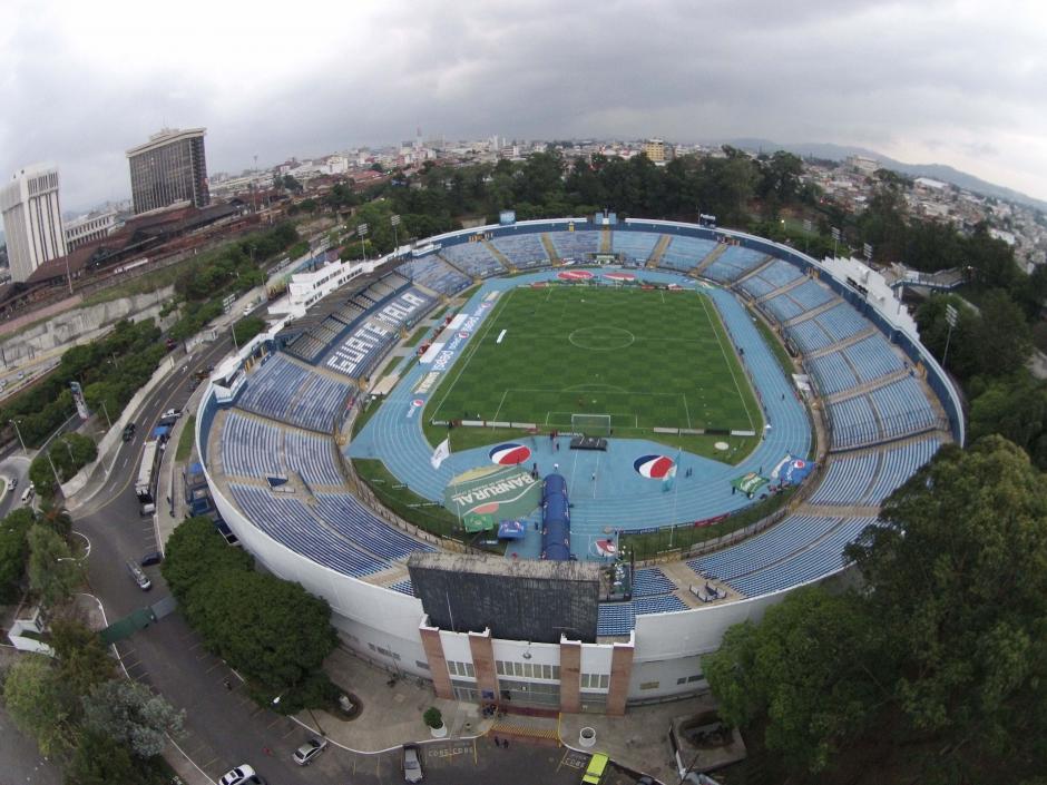 El estadio Mateo Flores será de nuevo el escenario para el clásico guatemalteco entre Municipal y Comunicaciones. (Foto: Nuestro Diario)