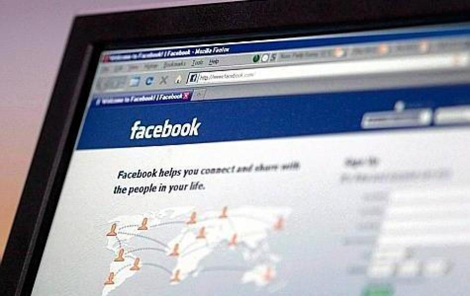 La red social Facebook negó la existencia de una app que diga quien ha visto tu perfil. (Foto: AFP)&nbsp;&nbsp;