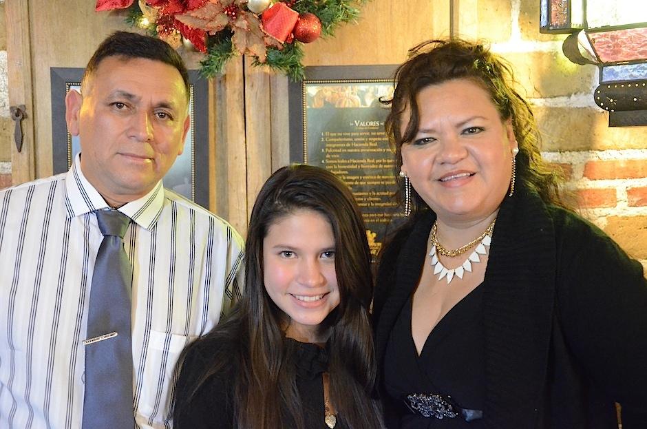 La familia ha apoyado a Karlita Herrarte incondicionalmente. (Foto: Selene Mejía/Soy502)&nbsp;