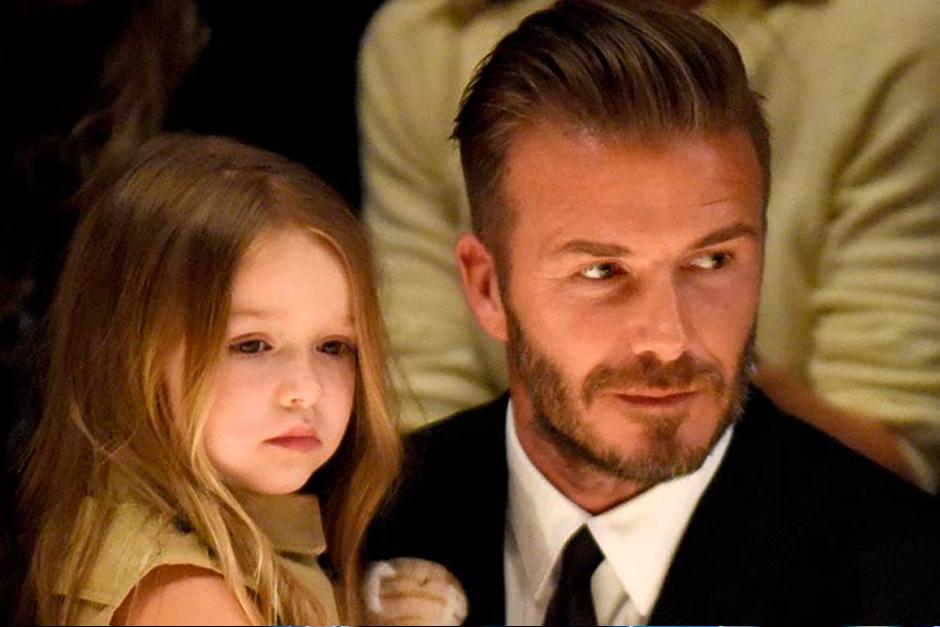 La tierna foto de Beckham ha dado la vuelta al mundo.