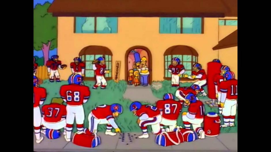 En alguna ocasión&nbsp;Los Broncos de Denver, campeones del Super Bowl 50,&nbsp;fueron regalados a Homero Simpson quien se quejó de que no fueran tan buenos. (Foto: Captura YouTube)