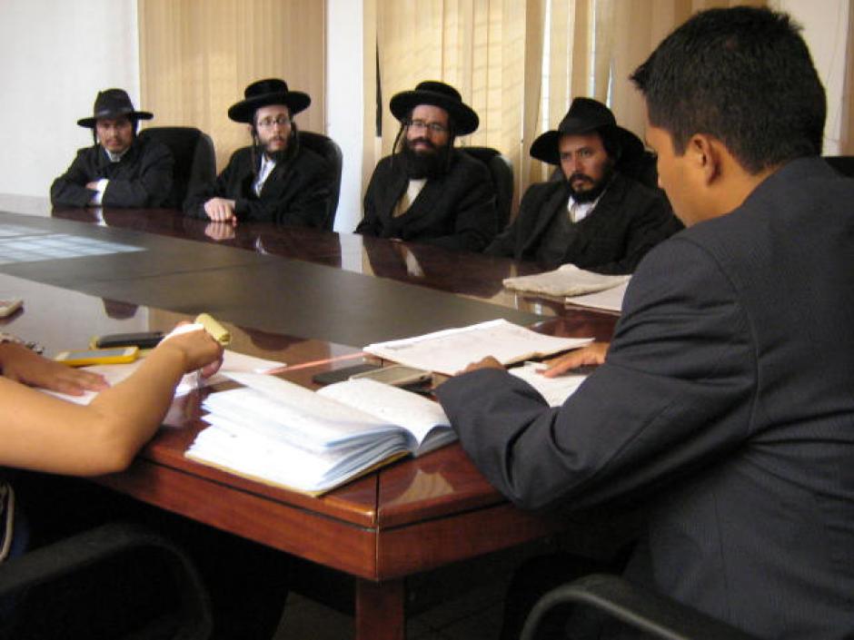 La Procuraduría de los Derechos Humanos le ha dado seguimiento al caso de la comunidad judía expulsada por el consejo de ancianos. (Foto: Procuraduría de los Derechos Humanos).