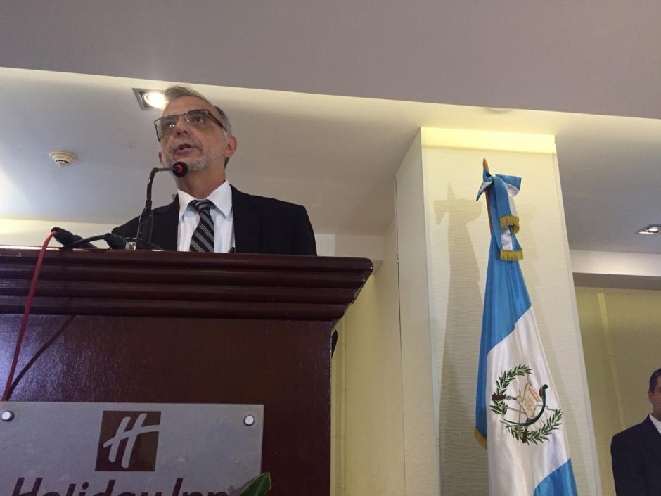 El comisionado Iván Velásquez dio su respaldo a la aprobación del proyecto de reformas a la Ley Electoral y de Partidos Políticos presentada por el TSE. (Foto: Jesús Alfonso/Soy502)
