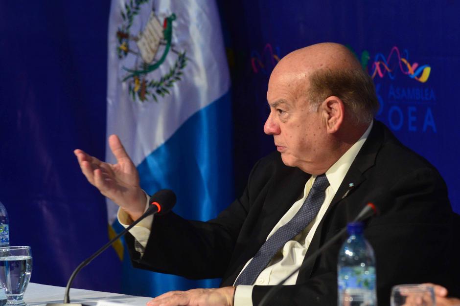 El secretario General de la Organización de Estados Americanos, José Miguel Insulza, habla durante la conferencia de prensa previa a la 46º Asamblea de de la OEA. &nbsp;(Foto: Jesús Alfonso/Soy502)