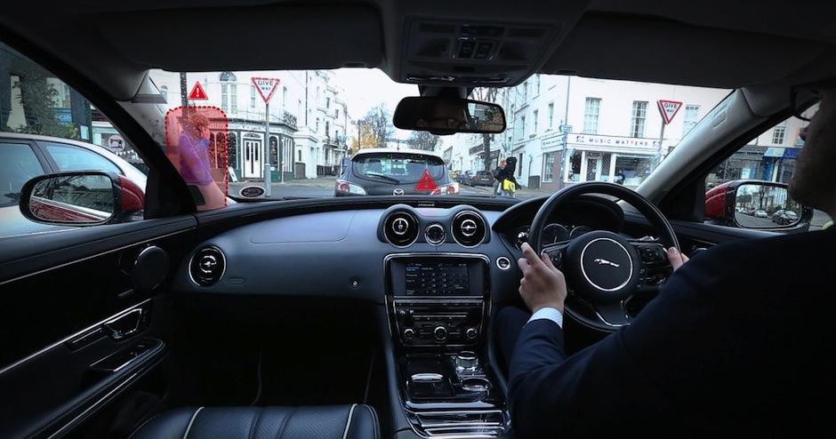 La visión de 360 grados ya es posible gracias a la nueva tecnología de "pilares transparentes" de Jaguar y Land Rover. (Foto: fullboost.com)&nbsp;