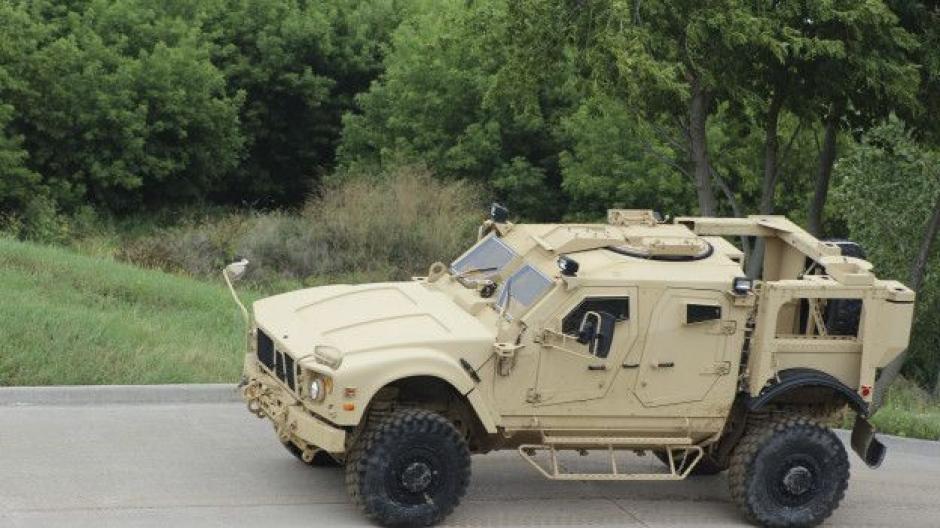 El JLTV busca proteger a las tropas de los explosivos. (Foto: BBC Mundo)