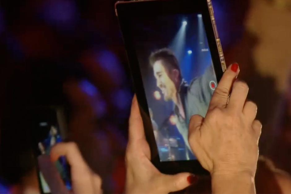 El cantante Juanes, ofreció ayer un concierto en Miami (EE.UU.) que fue retransmitido por Internet. (Foto: Video)
