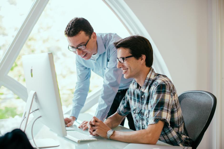 Luis von Ahn y Severin Hacker son los fundadores de Duolingo. (Foto: Duolingo) 