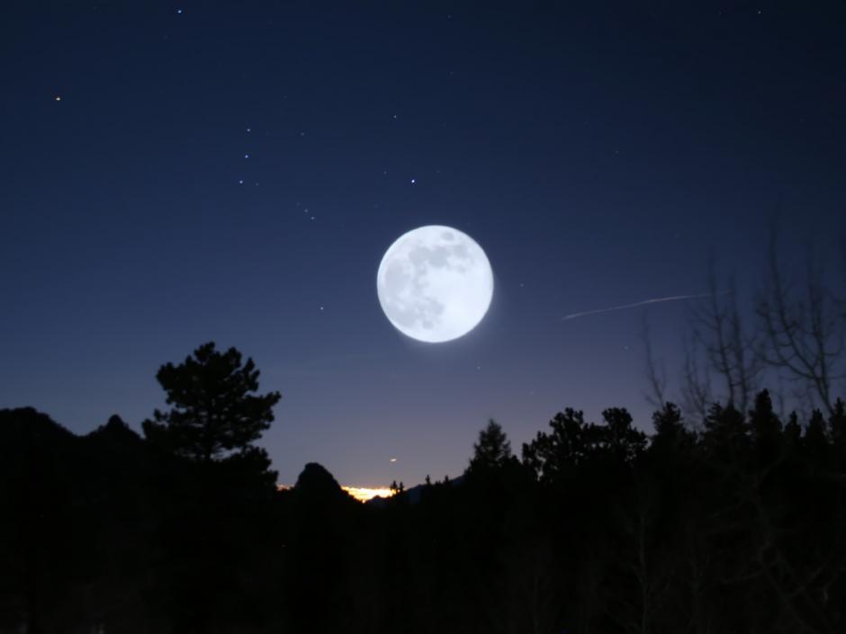 Un software de la NASA permite conocer el diámetro de la Luna y la distancia de la Tierra en cualquier mes, día y hora del año 2016. (Imagen:&nbsp;quemarropa.net)
