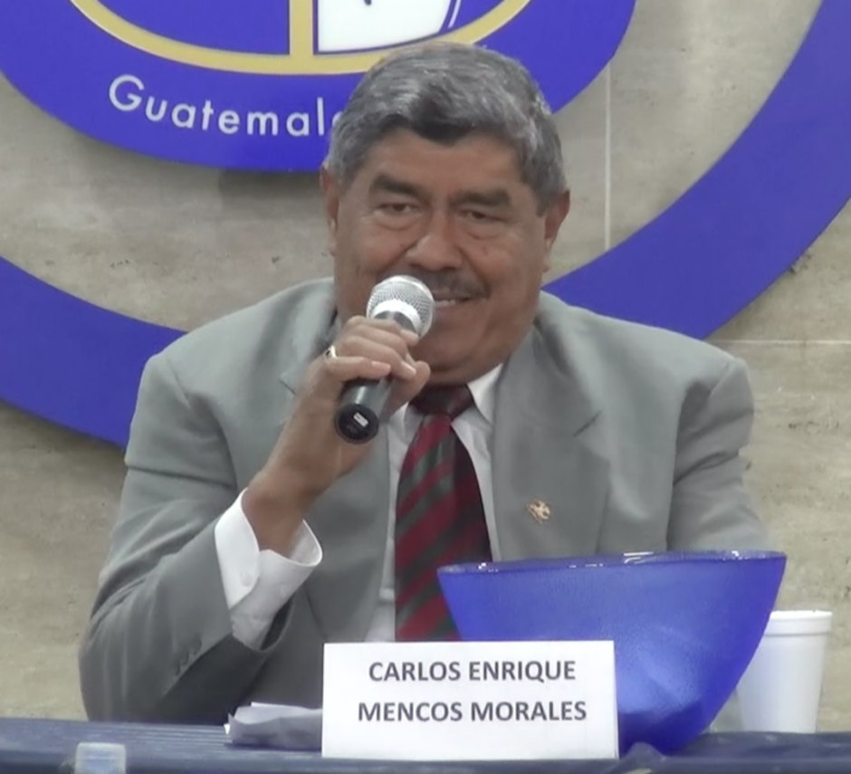 Carlos Mencos busca agilizar la información entre la Contraloría General de Cuentas y el Tribunal Supremo Electoral. (Foto: Soy502) &nbsp;