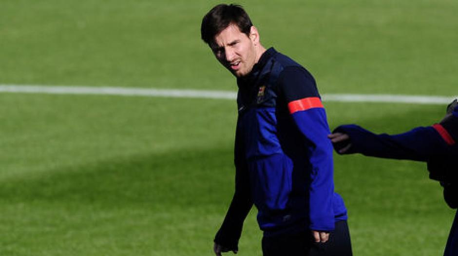 La lesión de Messi sigue siendo motivo de preocupación para sus seguidores, la prensa, pero no para el cuerpo técnico. &nbsp;(Foto: Sport.es)&nbsp;