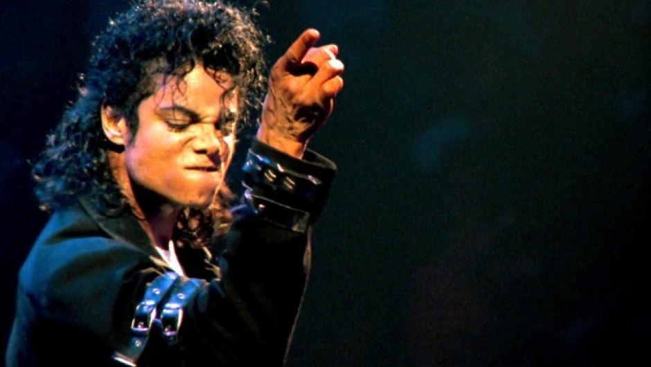 El catálogo musical de Michael Jackson incluye éxitos de artistas como The Beatles, Taylor Swift, Rihanna y Eminem. (Foto: enelshow.com)