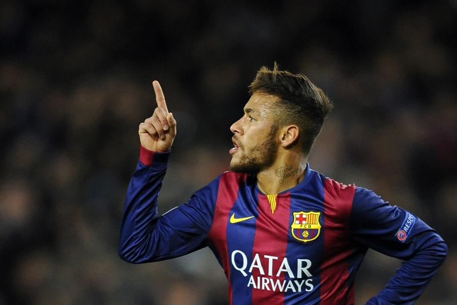 Neymar no soportó las críticas de un aficionado del Manchester City y lo encaró. (Foto: forbes.com)