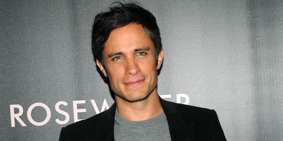 Gael García Bernal interpretará al personaje de Zorro en la nueva versión de la película. (Foto: huffpost.com) 