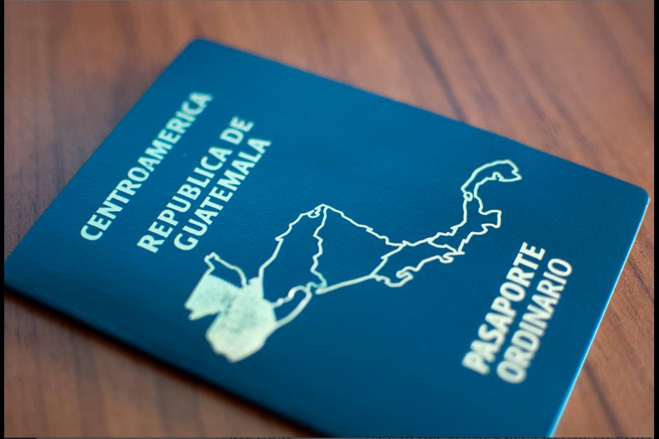 Ahora la renovación de tu pasaporte se realizará con una calcomanía que te dará un año de vigencia. (Foto: Archivo/Soy502)