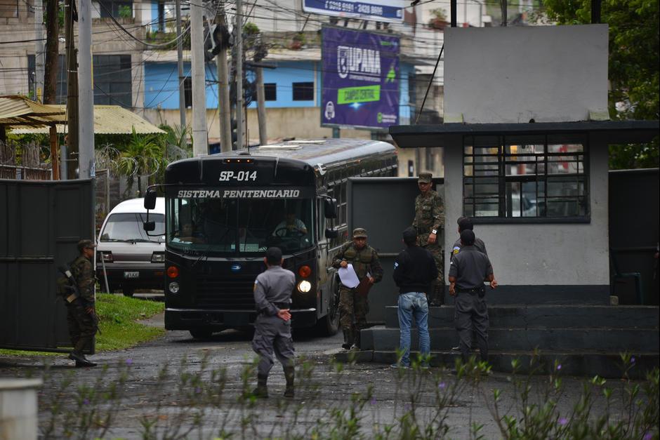 El guardia fue atacado a balazos en cercanías de la prisión. (Foto: Archivo/Soy502)&nbsp;