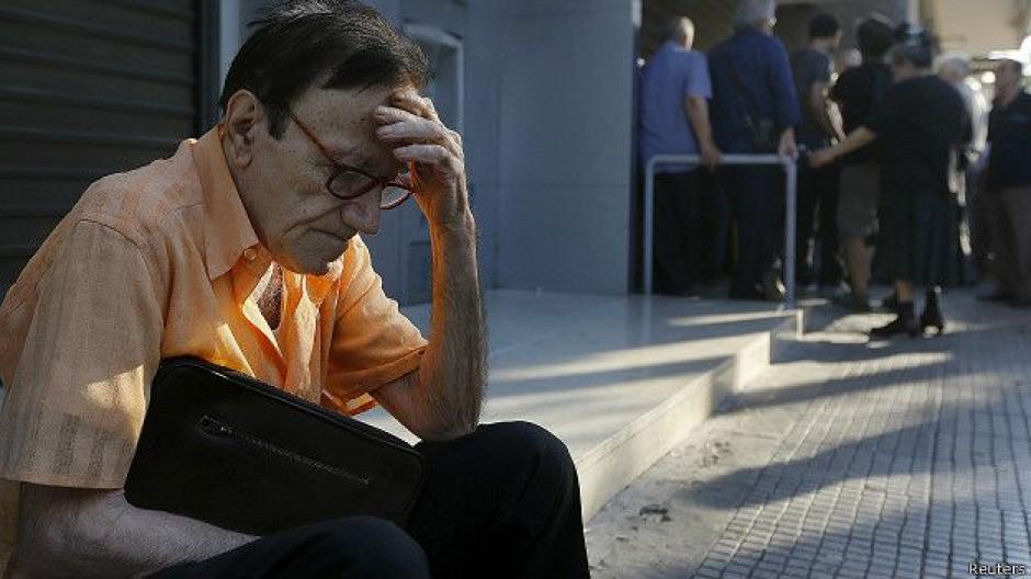 Los pensionistas griegos son algunos de los más perjudicados por la actual crisis. &nbsp;(Foto: BBC)&nbsp;