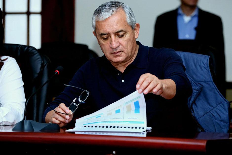 La Comisión Pesquisidora citó al presidente Otto Pérez Molina a declarar y defenderse de las acusaciones en su contra este jueves a partir de las 10 horas. Se prevé que el mandatario no asista. (Foto: Presidencia)