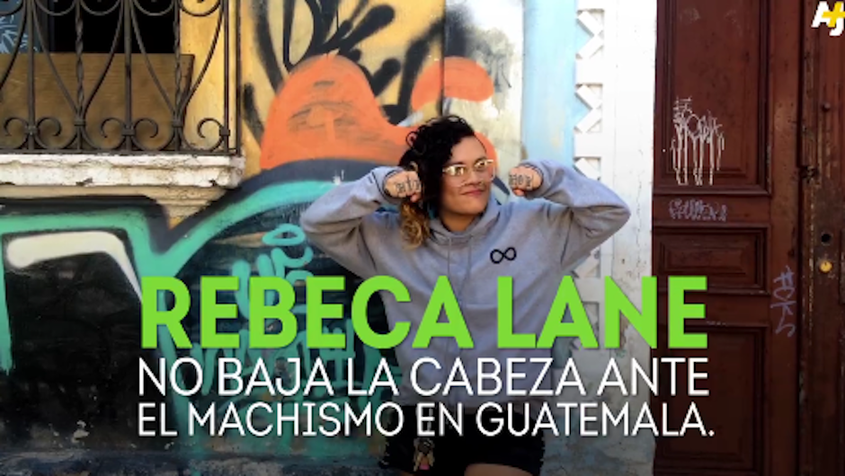 Con su música, Rebeca Lane representa a todas las mujeres que sufren violencia de género, además del machismo, en toda América Latina. (Foto: AJ+ Español)&nbsp;