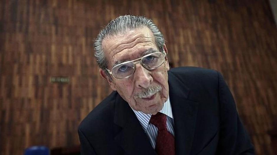 José Efraín Ríos Montt, ex jefe de Estado, solicitó que se le aplique una amnistía por los crímenes de los que se les acusa. (Foto: EFE)