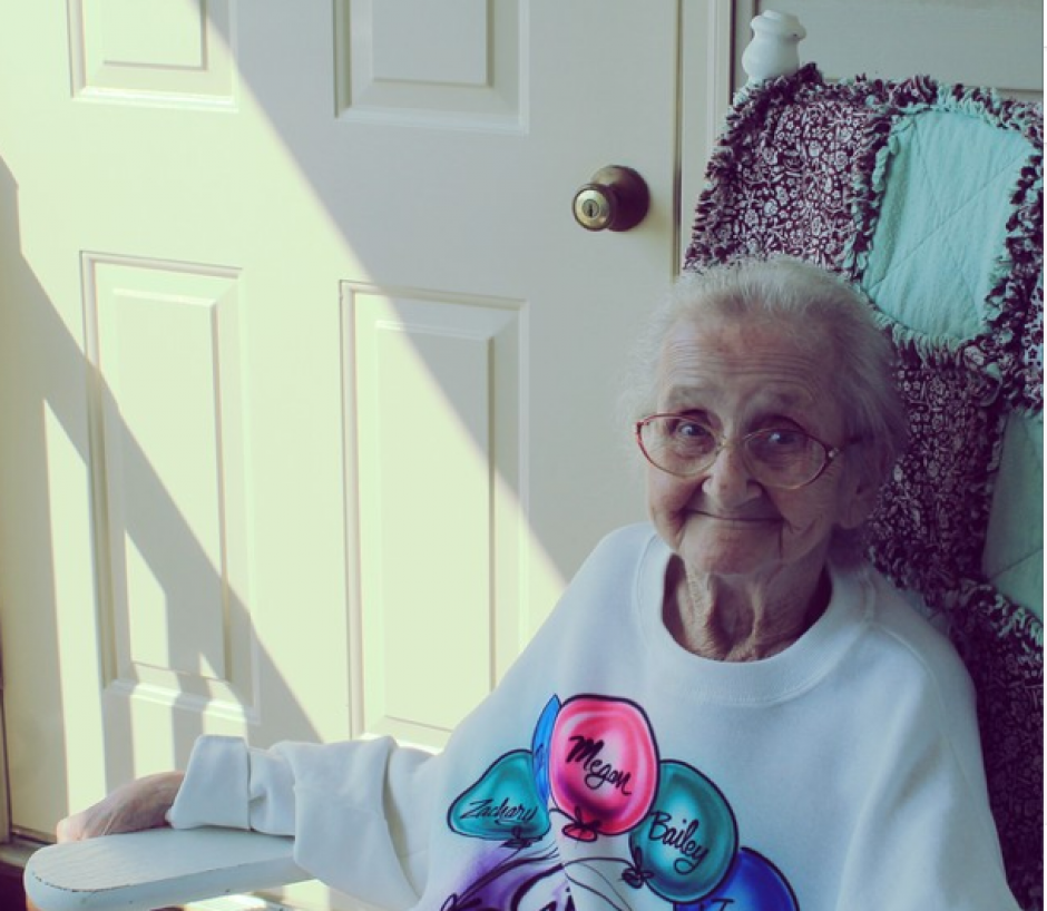 Grandma Betty compartió a través de Instagram su lucha contra el cáncer (Foto: Instagram)