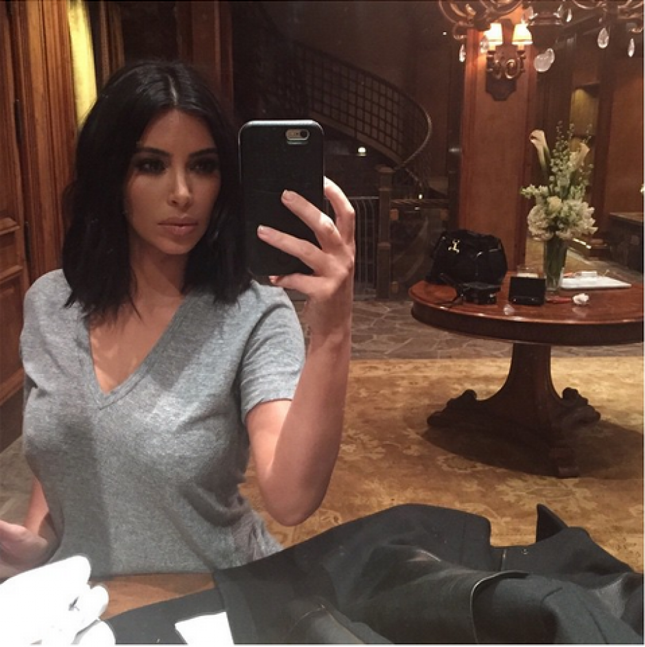 La imagen publicada en Instagram por la modelo y empresaria tiene mas de 800 mil "me guta". (Foto: Kim Kardashian)&nbsp;