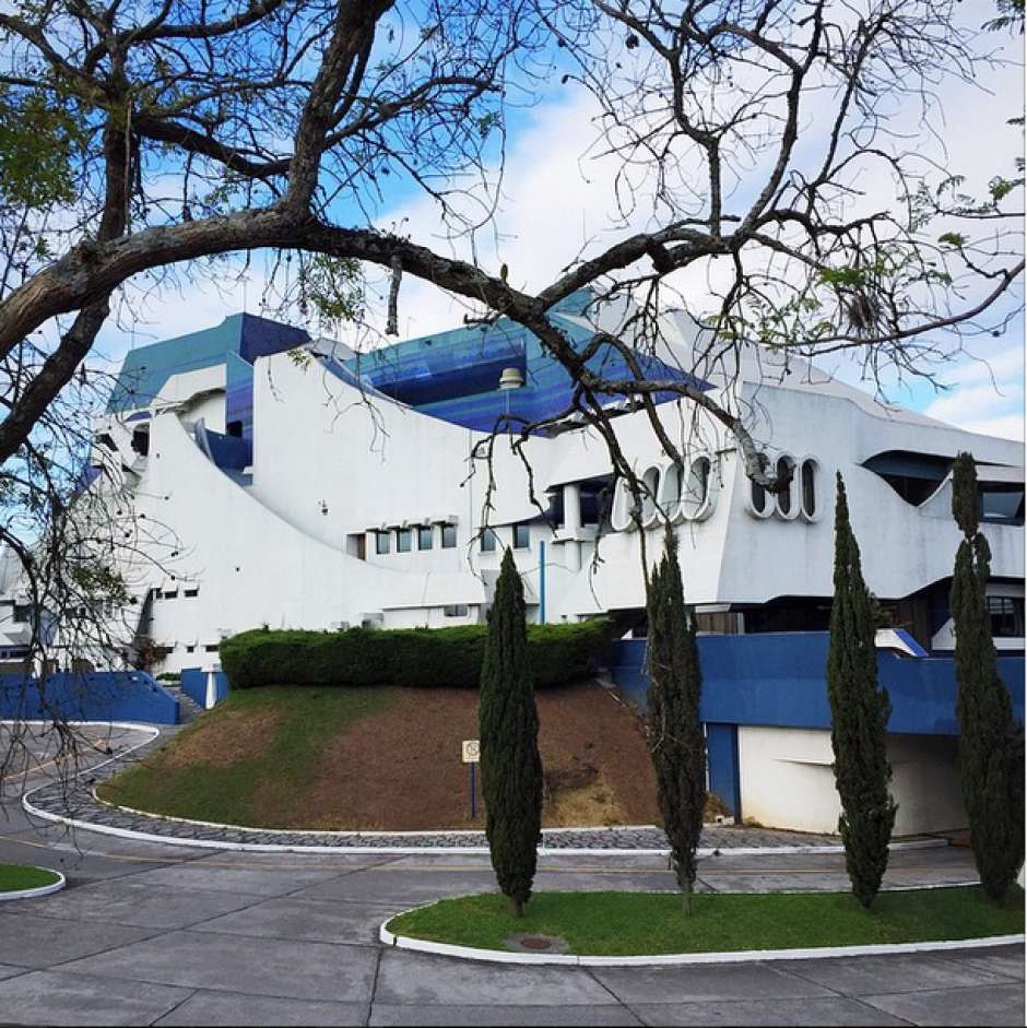 El Centro Cultural Miguel Ángel Asturias, una joya arquitectónica de los guatemaltecos. (Foto: @jpanleu)