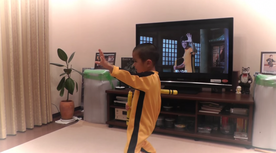 El pequeño Ryusei es fanático de Bruce Lee. (Imagen: YouTube)