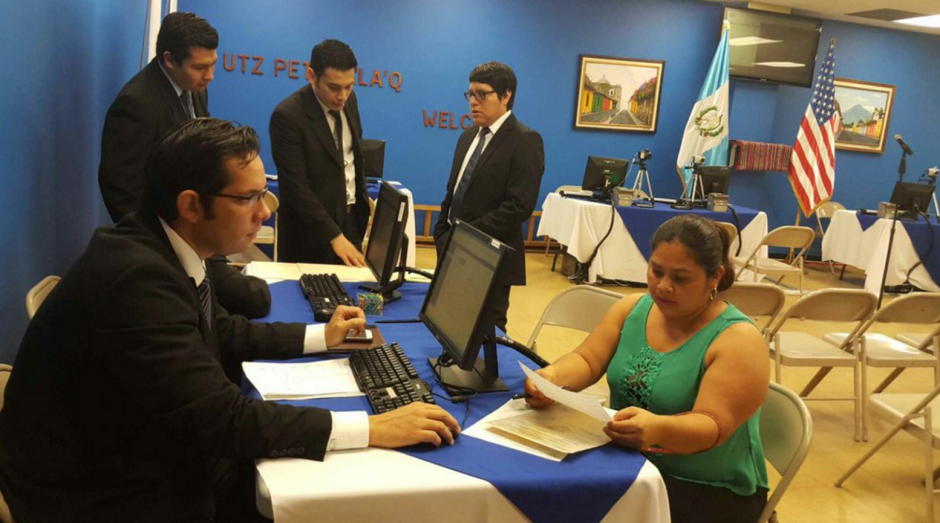 La Cancillería guatemalteca ha publicado un comunicado para dar consejos y apoyar a los guatemaltecos mientras se realizan operativos contra migrantes en Estados Unidos. (Foto: Minex)&nbsp;