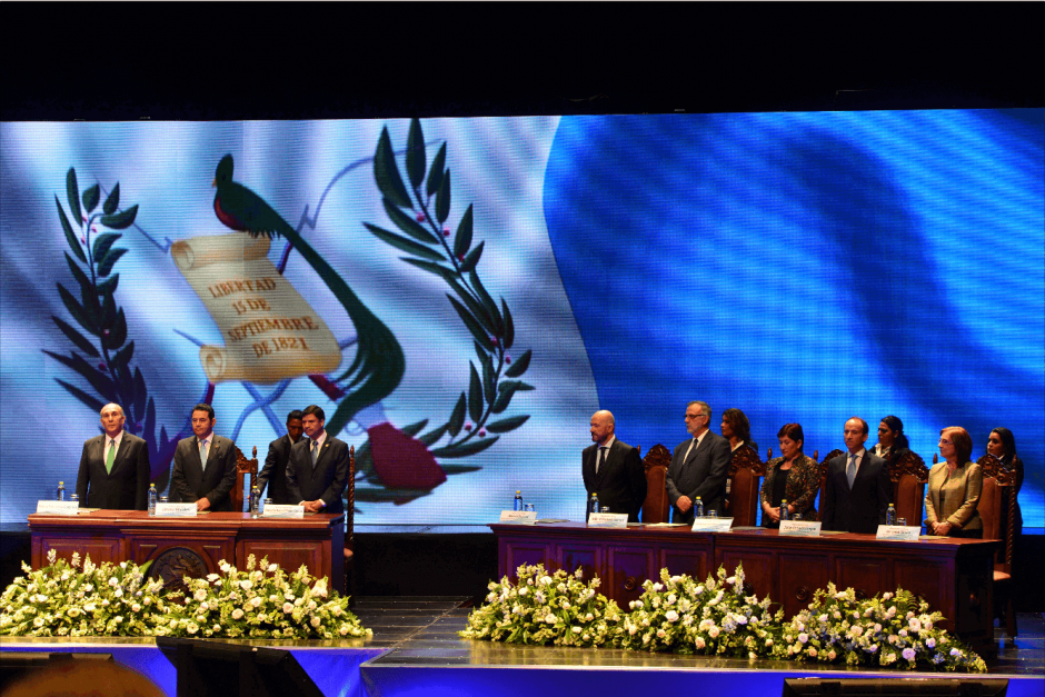 En el acto participaron los presidentes de los tres Poderes del Estado. (Foto: Jesús Alfonso/Soy502)