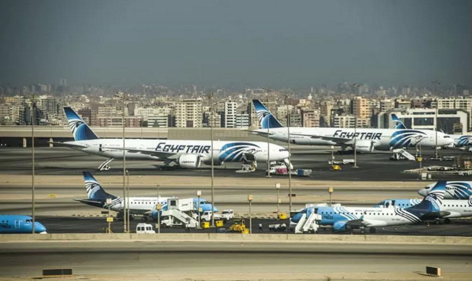 Un avión que volaba de París, Francia hacia El Cairo, Egipto desapareció de los radares. (Foto: CNN en español)