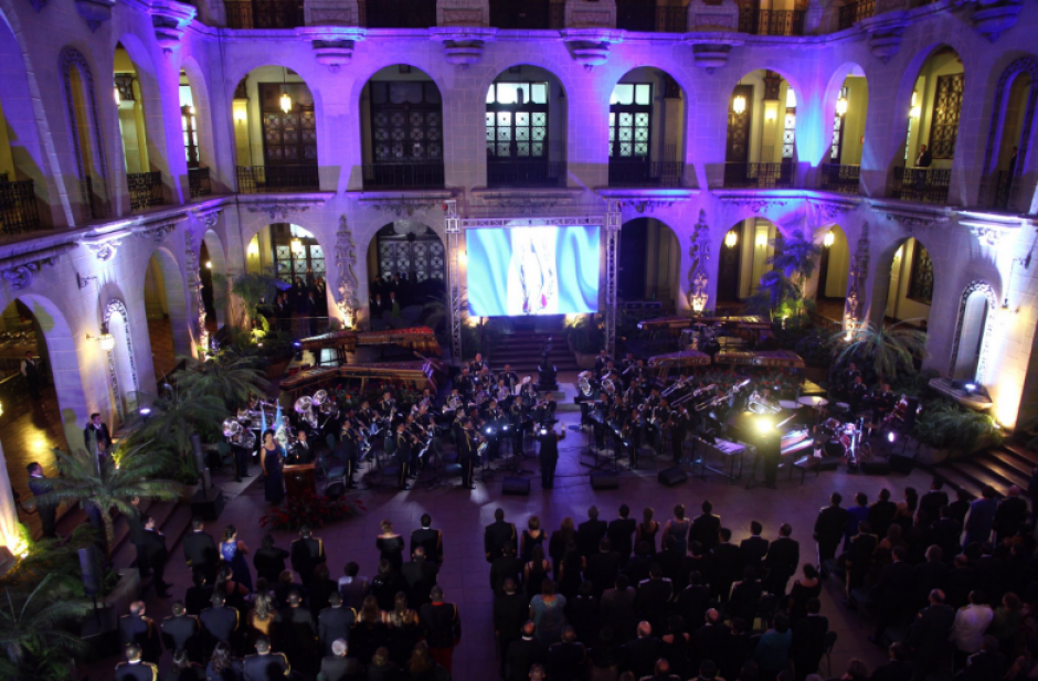 Para la celebración se ordenó evacuar al personal del Palacio Nacional. (Foto: Gobierno de Guatemala)